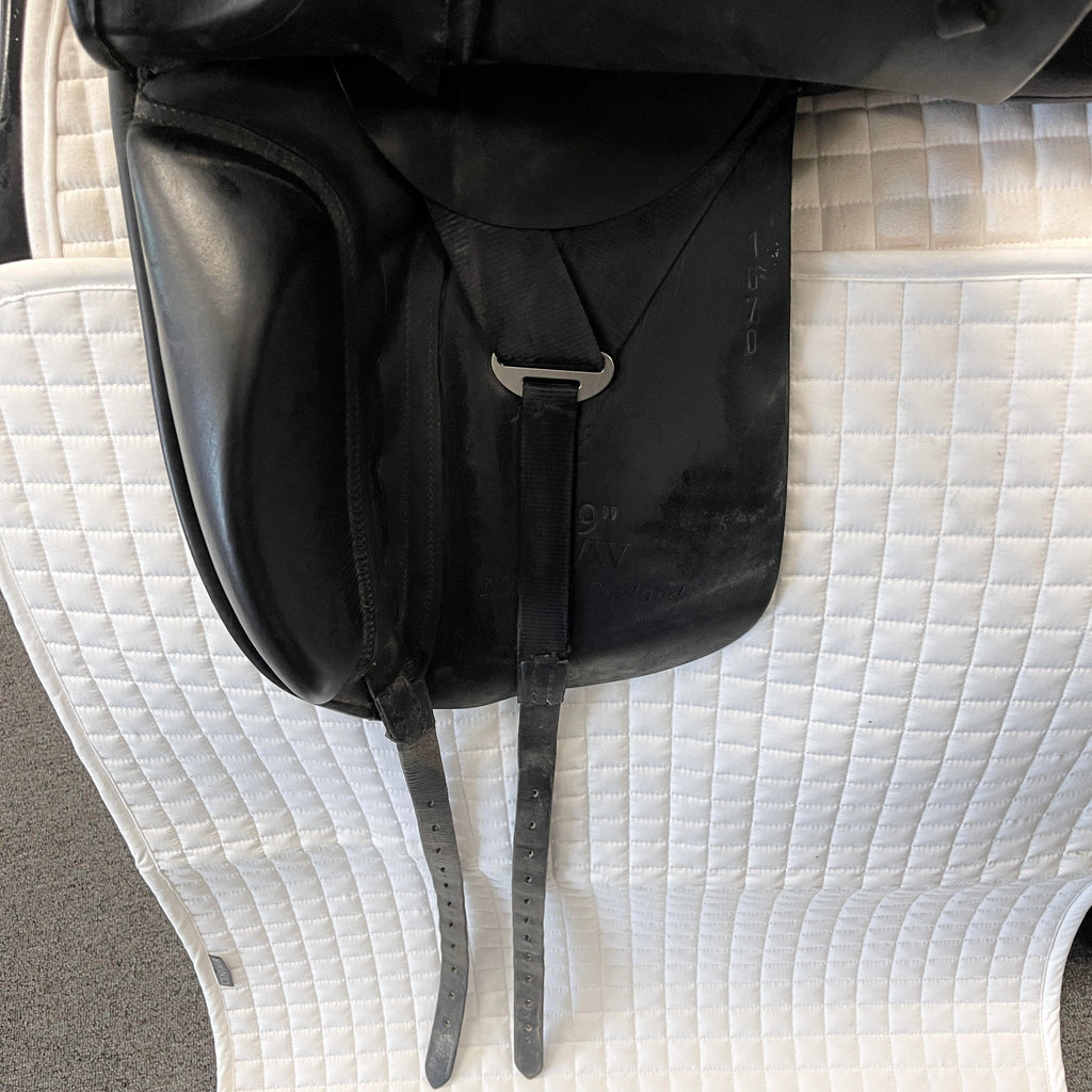 Used Trilogy Amadeo Elite 19" Dressage Saddle