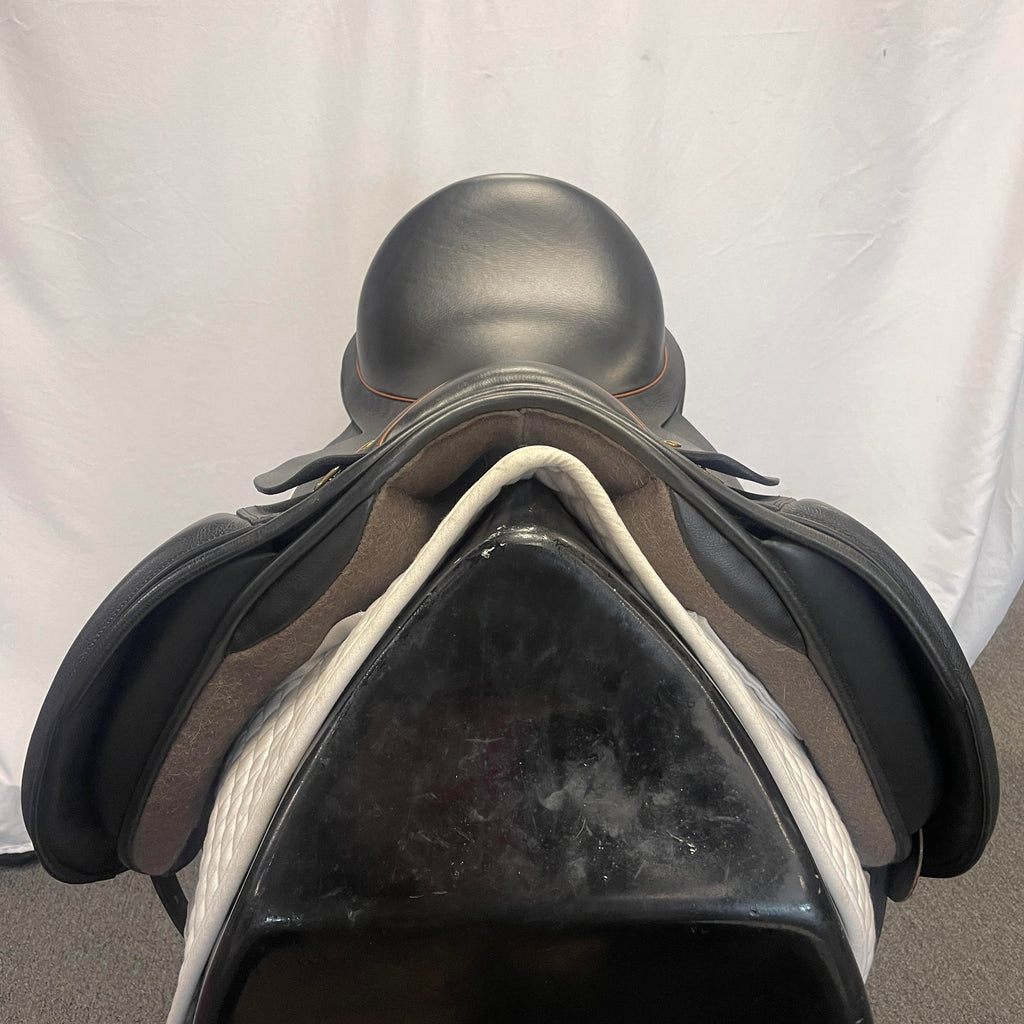 Used Black Country Eloquence 17.5" Dressage Saddle