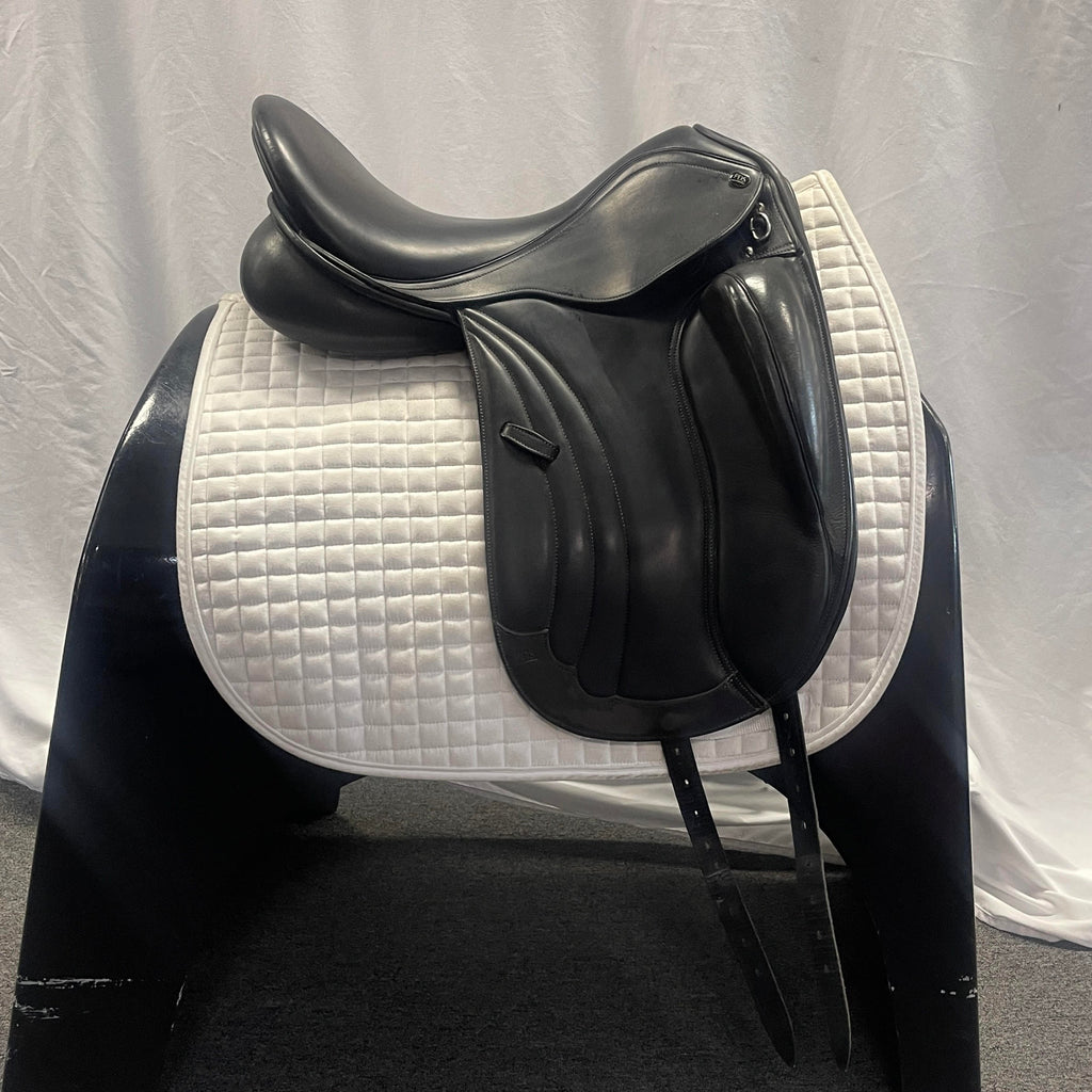 Used PDS Carl Hester Delicato 17" Dressage Saddle