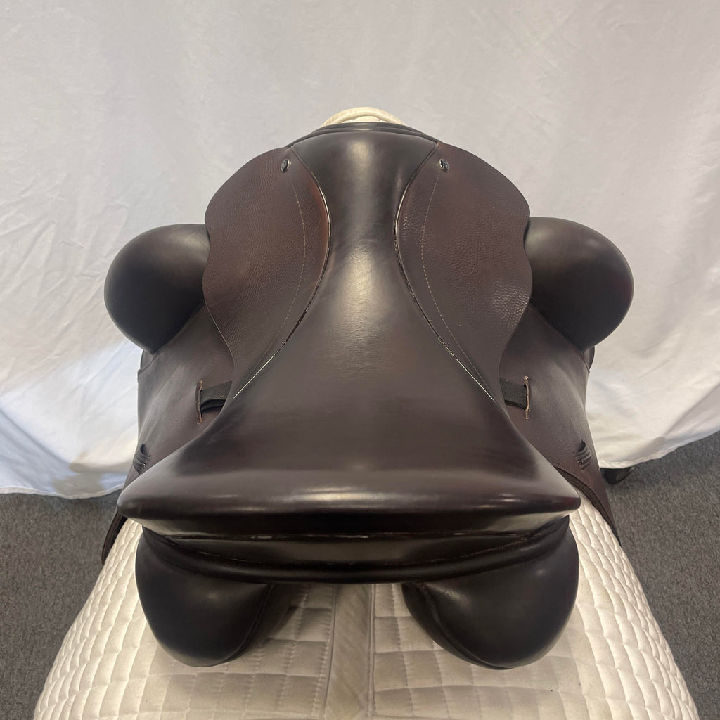 Used County Epiphany 18" Dressage Saddle