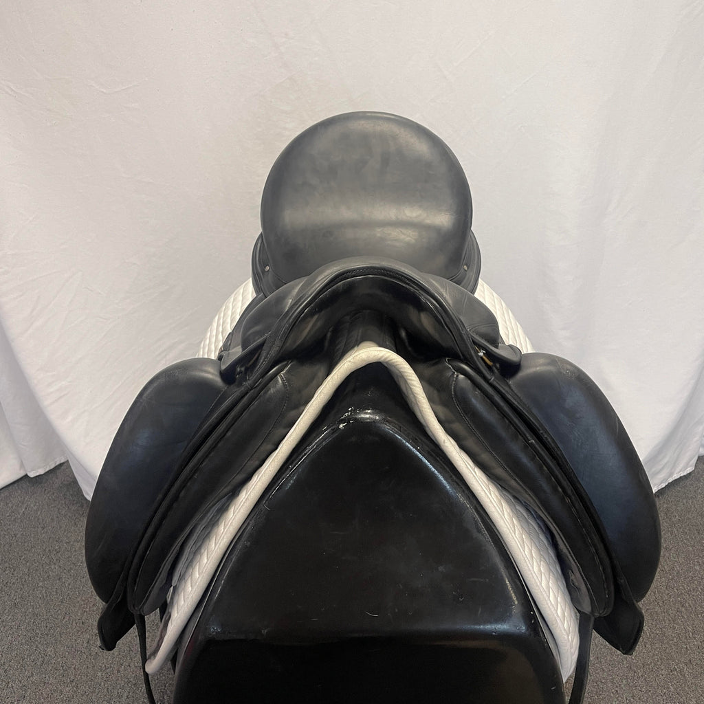 Used Albion Revelation 17.5" Dressage Saddle