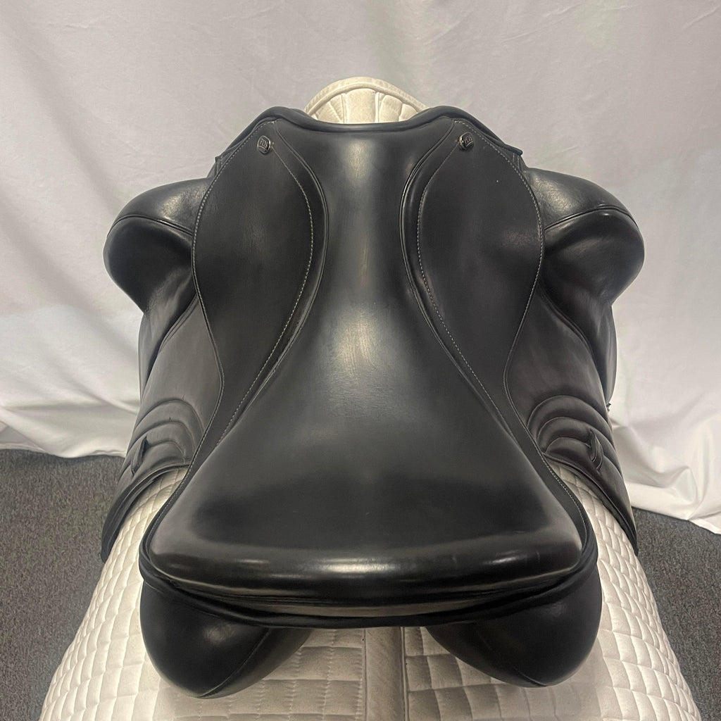 Used PDS Carl Hester Delicato 17" Dressage Saddle