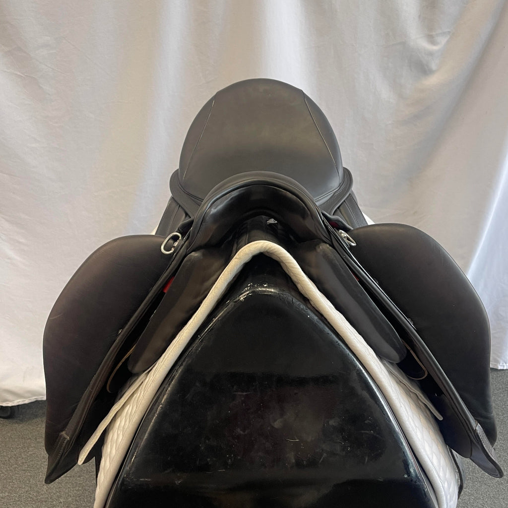 Used Aviar Rook 1.0/Rook 2.5 - 17.5" Monoflap Dressage Saddle