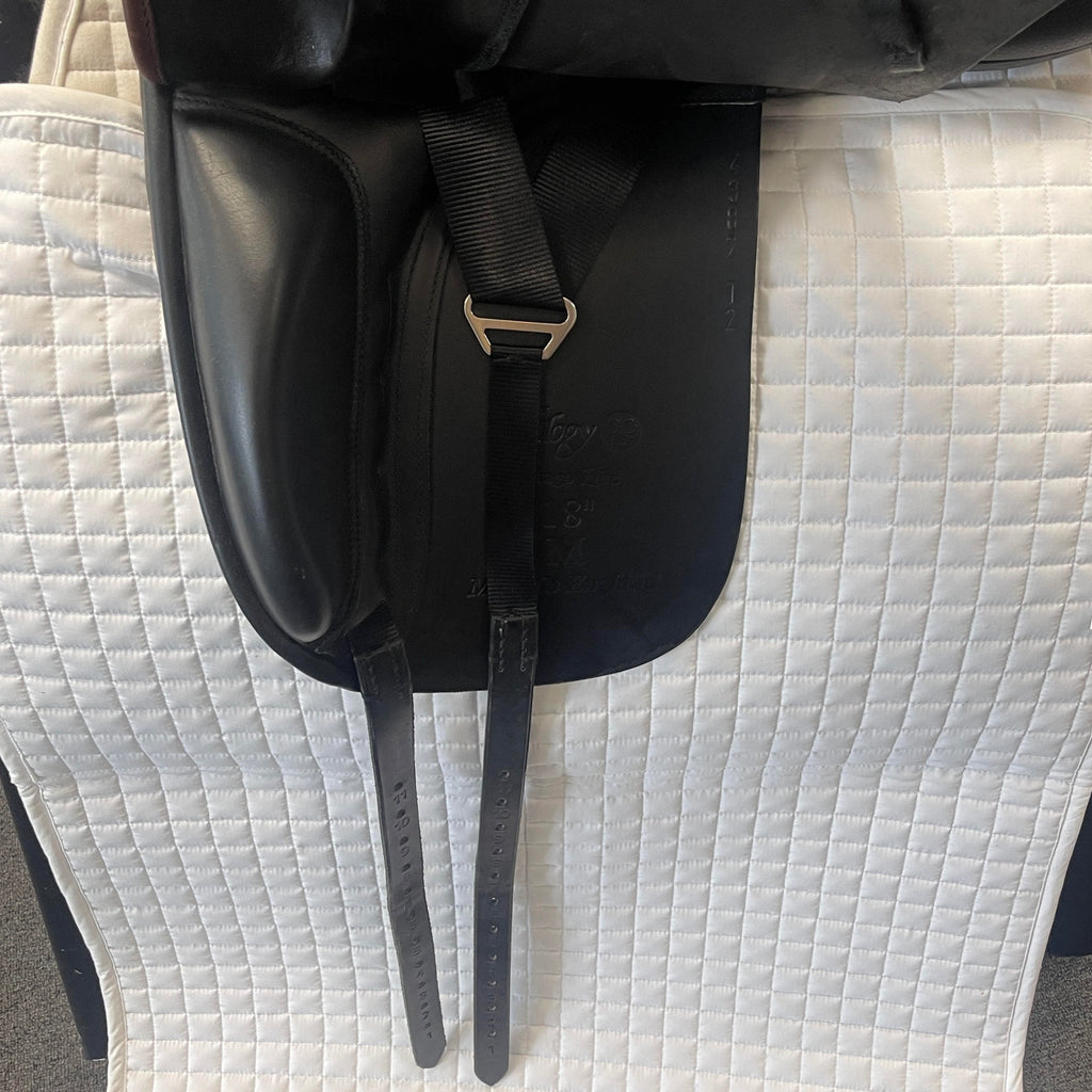 HOLD: Used Trilogy Verago Elite 18" Dressage Saddle