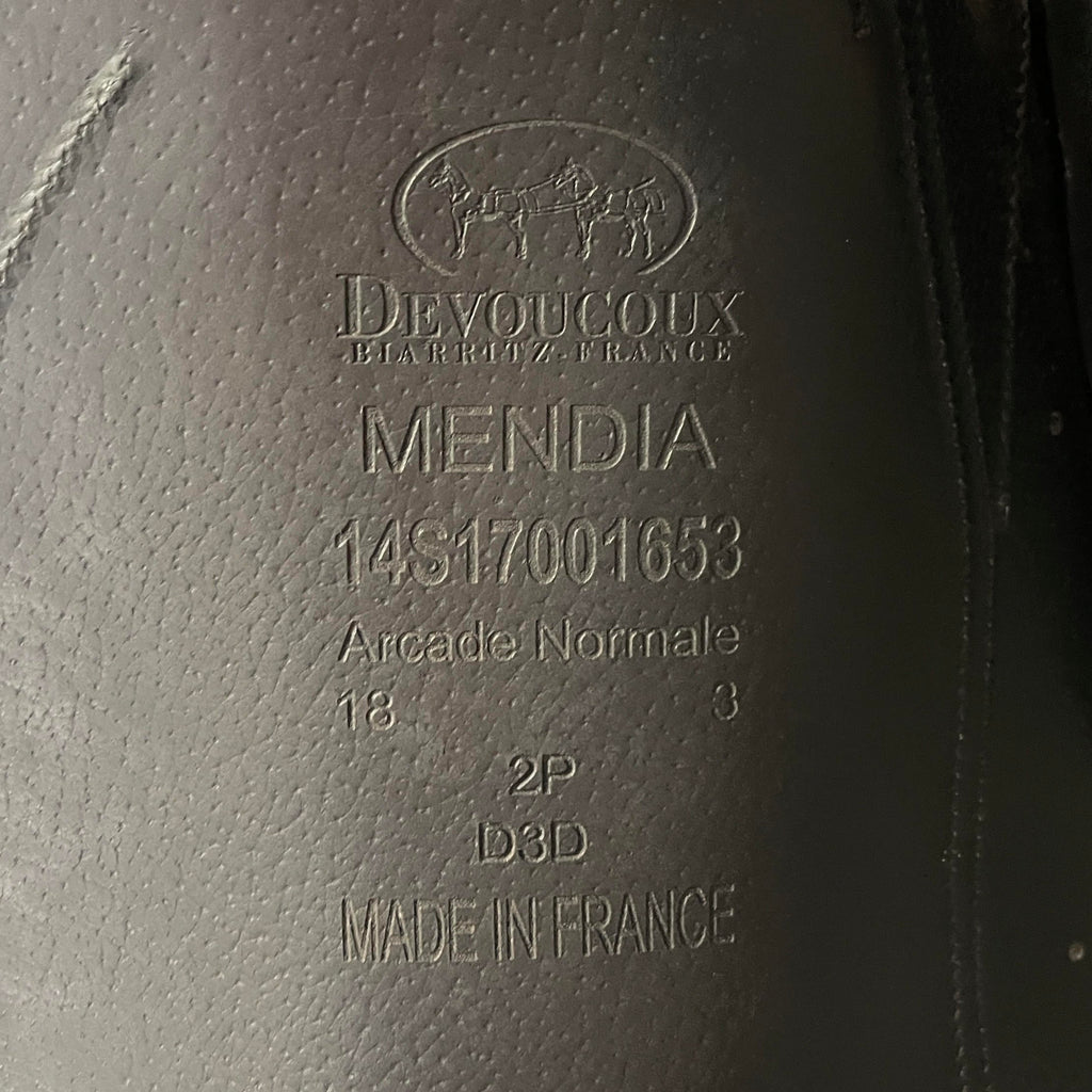 Used Devoucoux Mendia 18" Monoflap Dressage Saddle