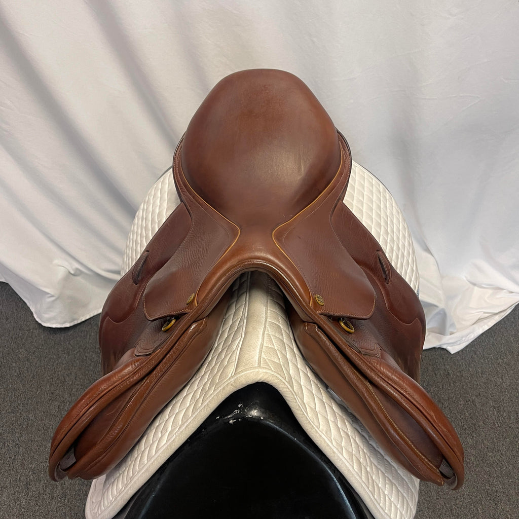HOLD: Used Pessoa Heritage Pro 17" Jump Saddle