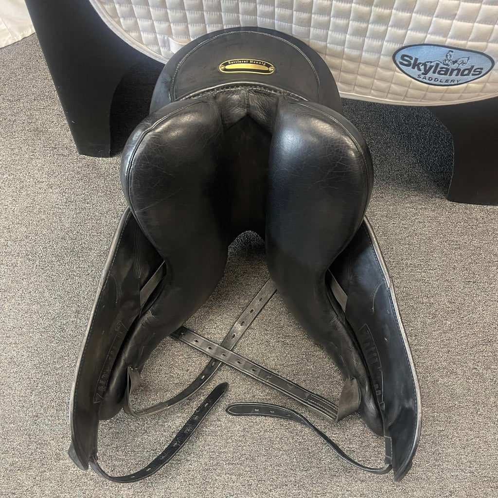 HOLD: Used Hennig MFT 16.5"-17" Dressage Saddle