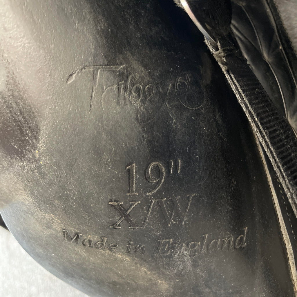 Used Trilogy Amadeo Elite 19" Dressage Saddle