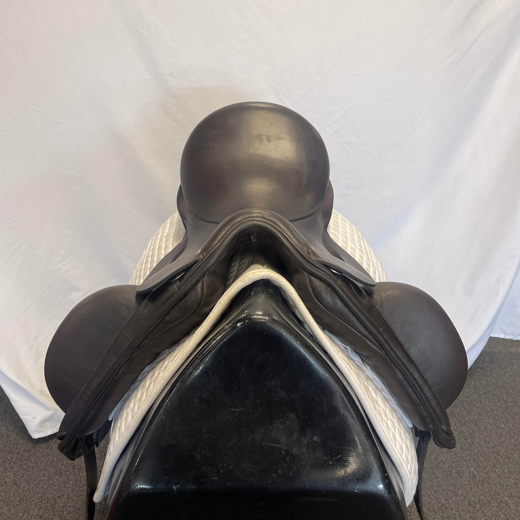 Used County Epiphany 18" Dressage Saddle