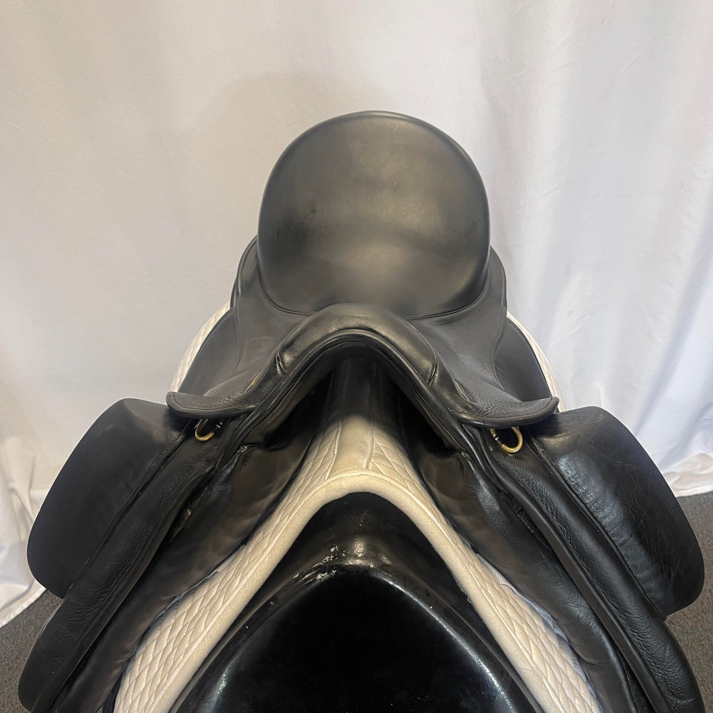 HOLD: Used Hennig MFT 16.5"-17" Dressage Saddle