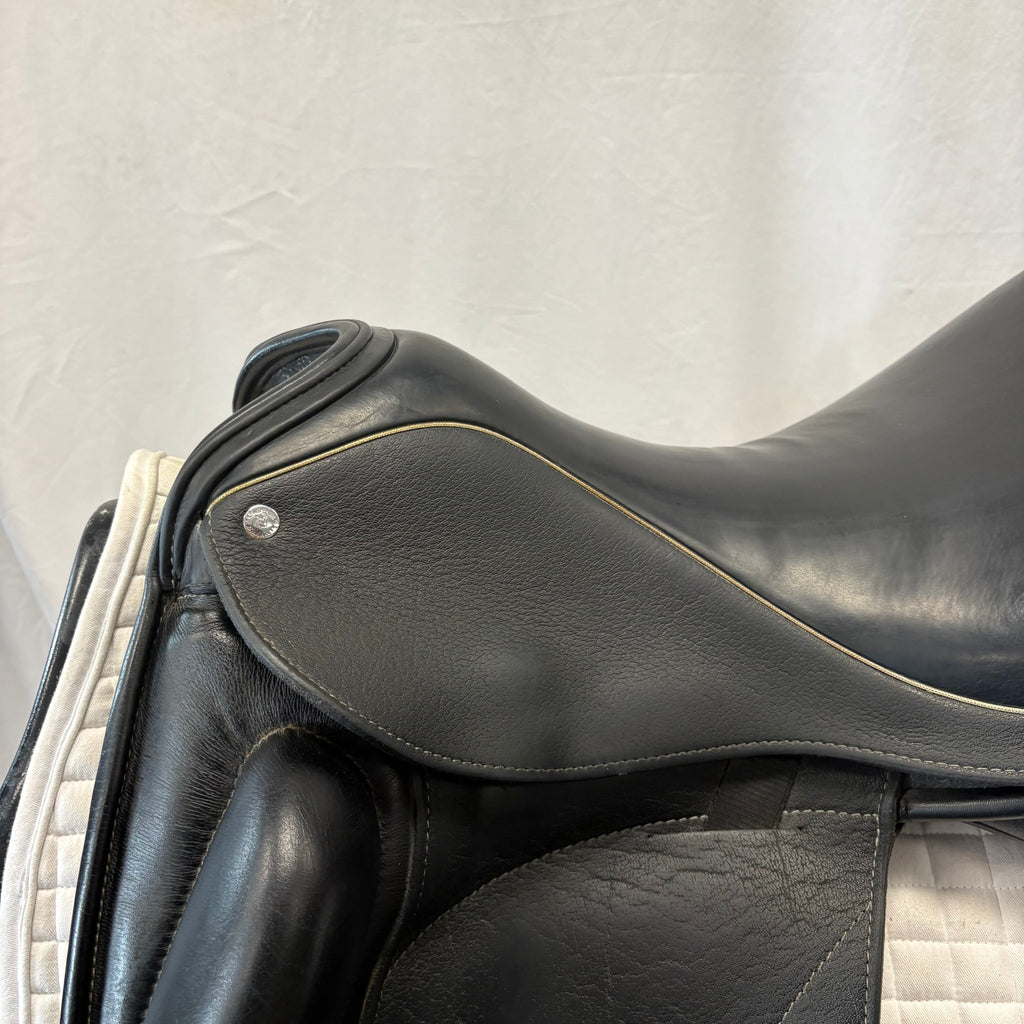 Used Custom Icon Alpha 17.5" Monoflap Dressage Saddle