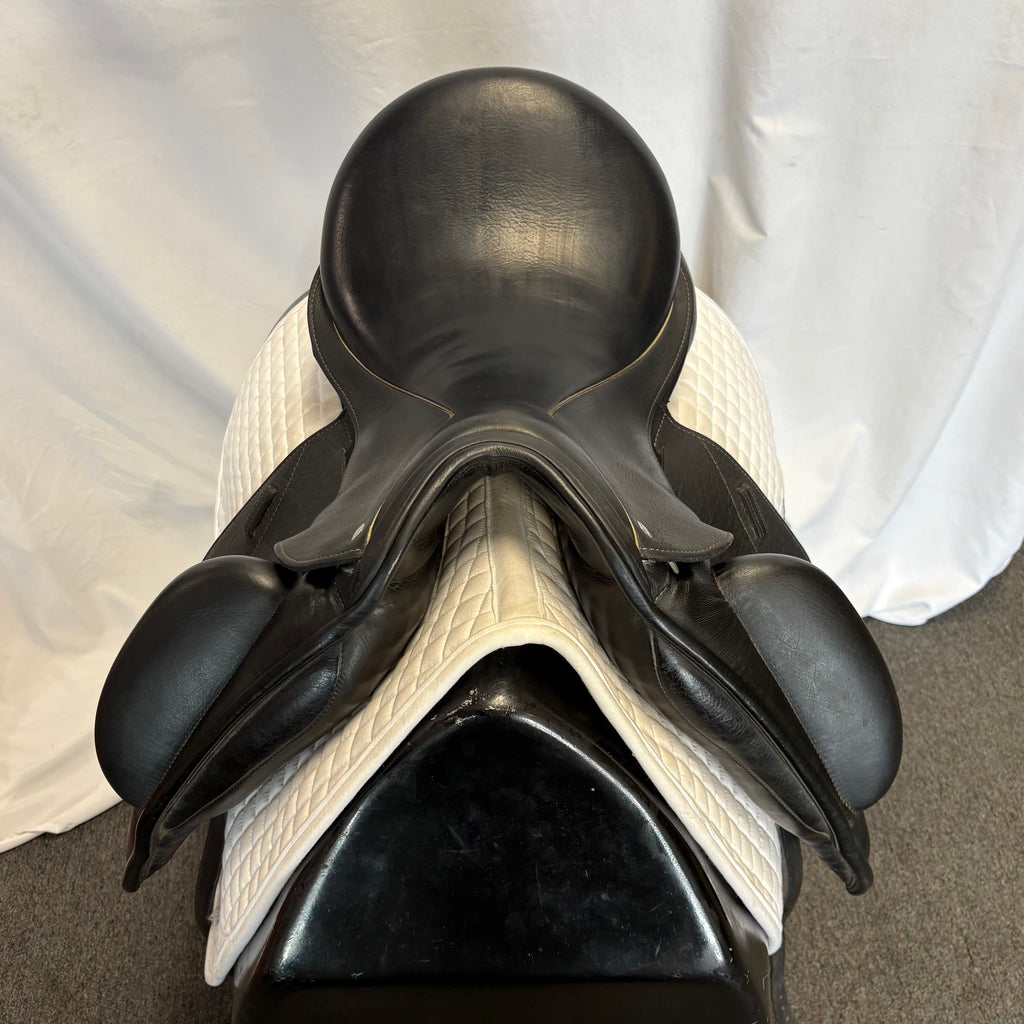 Used Custom Icon Alpha 17.5" Monoflap Dressage Saddle