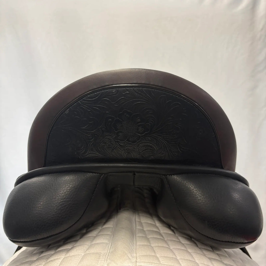 Used Trilogy Verago Elite 18" Dressage Saddle