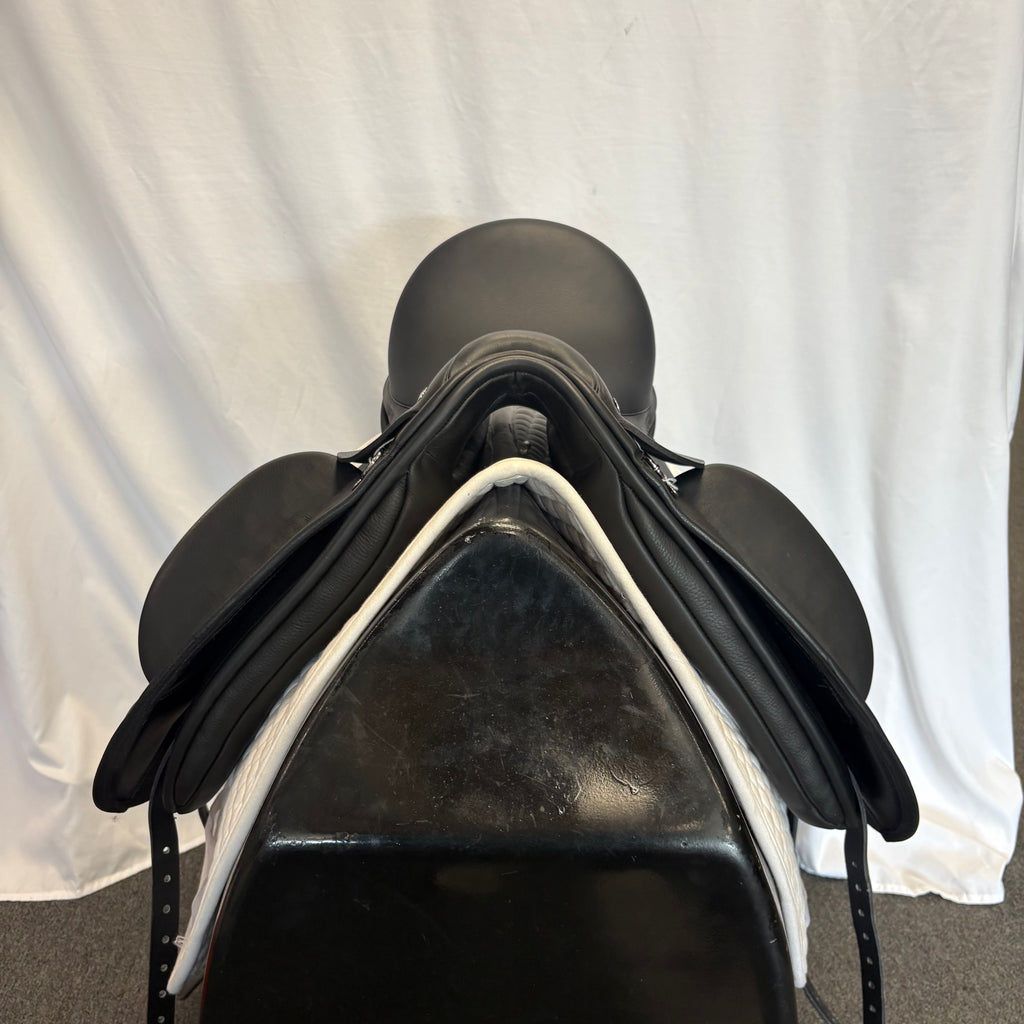 Demo Custom Signature Wolfgang Solo 17" Dressage Saddle