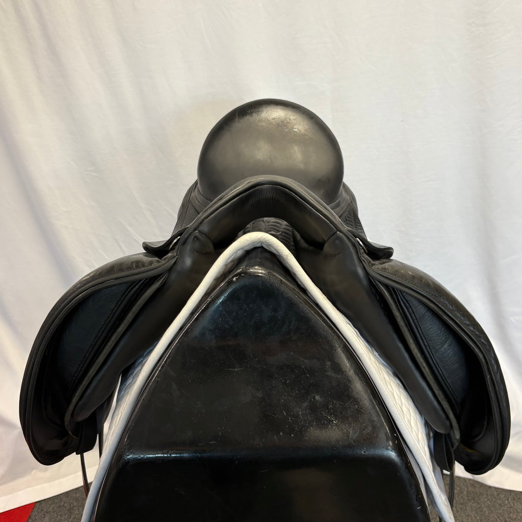 Used Schleese Wave 17.5" Dressage Saddle