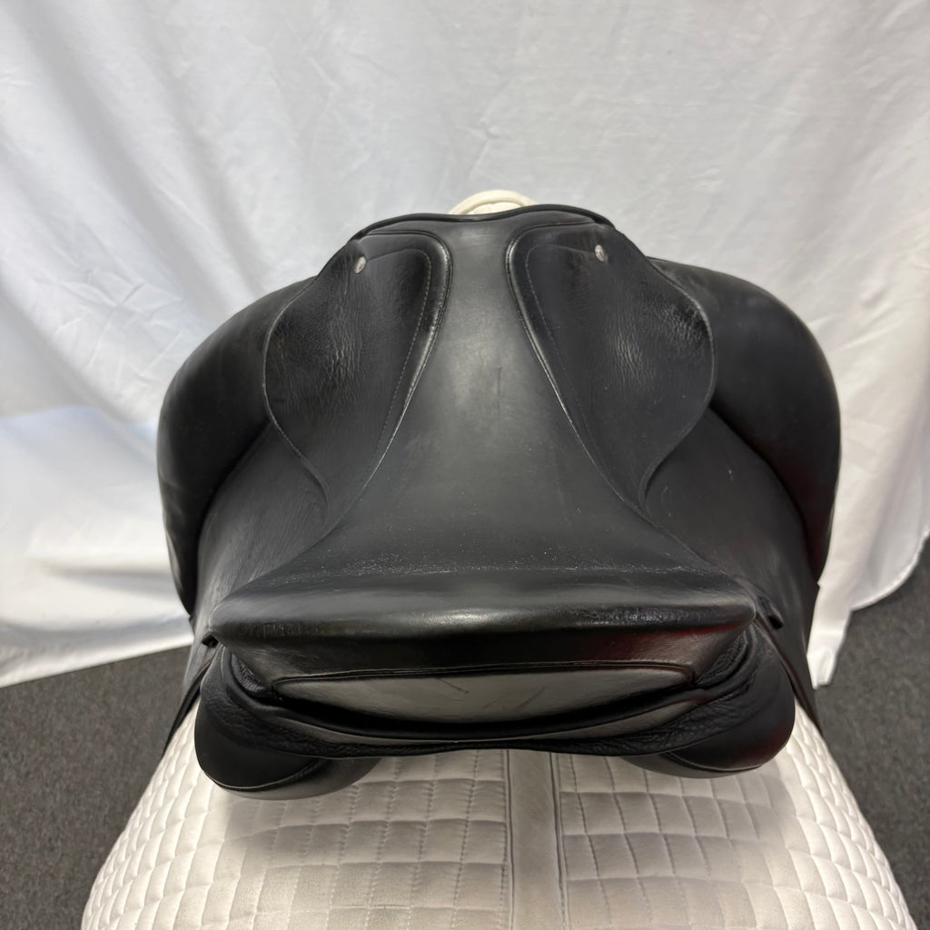 Used Schleese Wave 17.5" Dressage Saddle