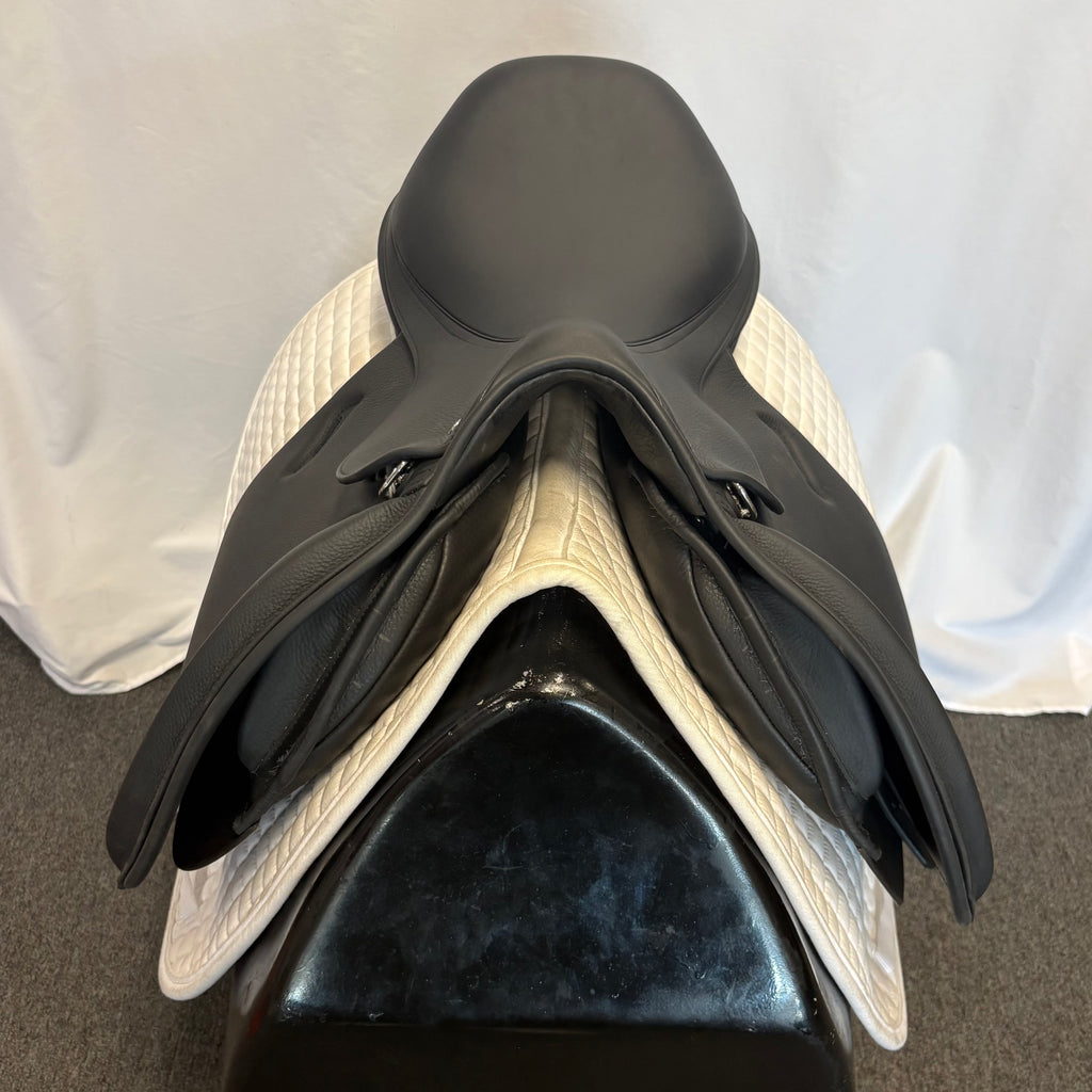 Demo Envy Pulse 17.5" Jump Saddle