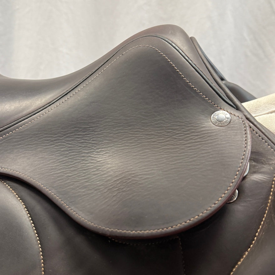 Used Devoucoux Chiberta S 17" Jump Saddle