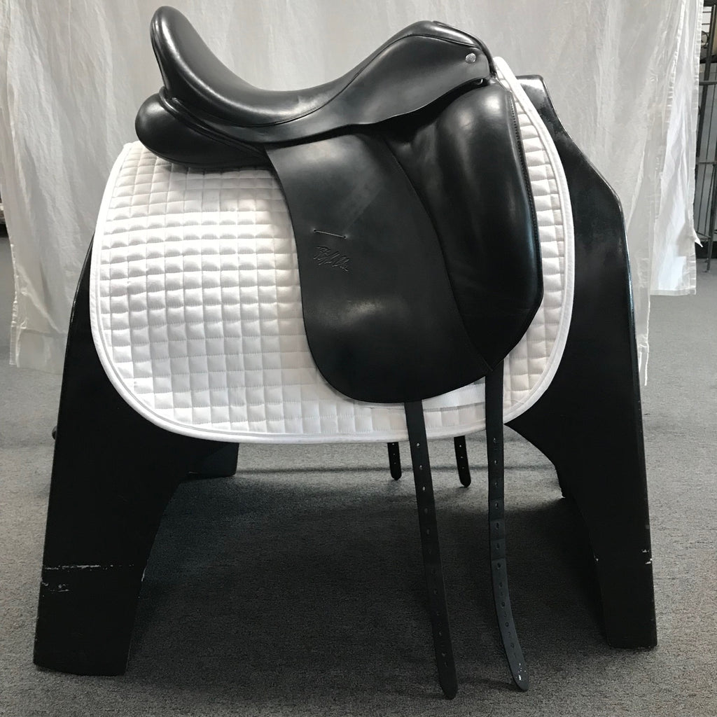 Used Custom Saddlery Steffen's Advantage 17.5" Dressage Saddle