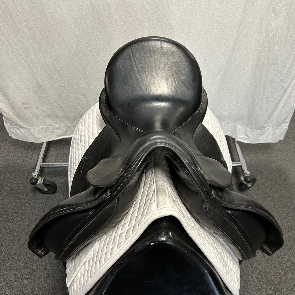 HOLD: Used Trilogy Amadeo Elite 17.5" Dressage Saddle