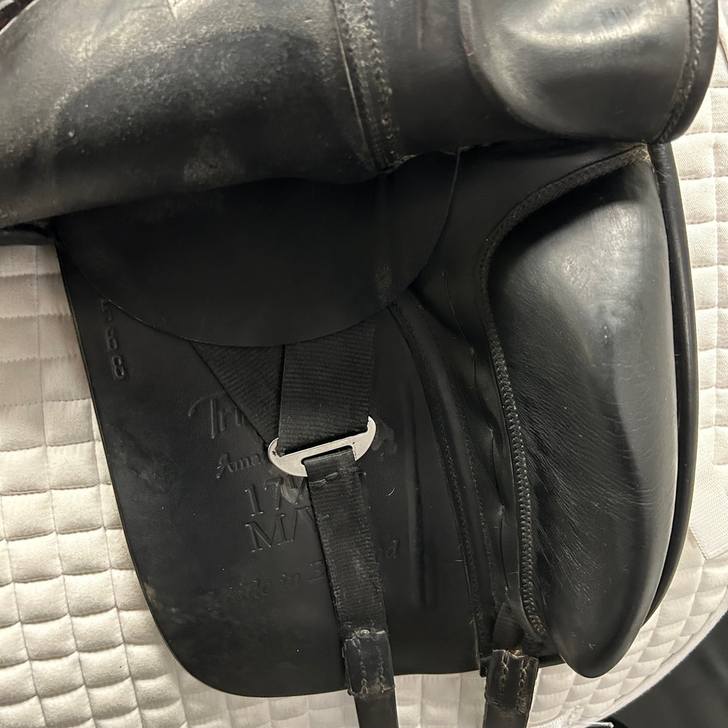 HOLD: Used Trilogy Amadeo Elite 17.5" Dressage Saddle