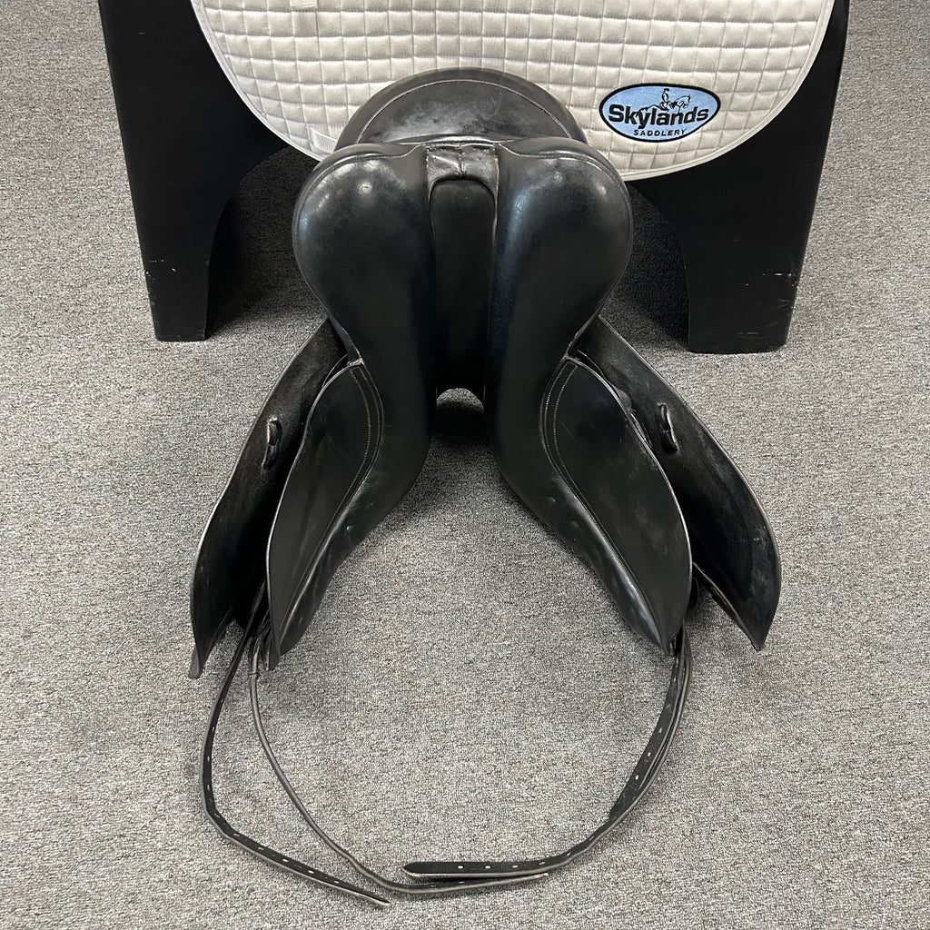 HOLD: Used Trilogy Amadeo Elite 17.5" Dressage Saddle
