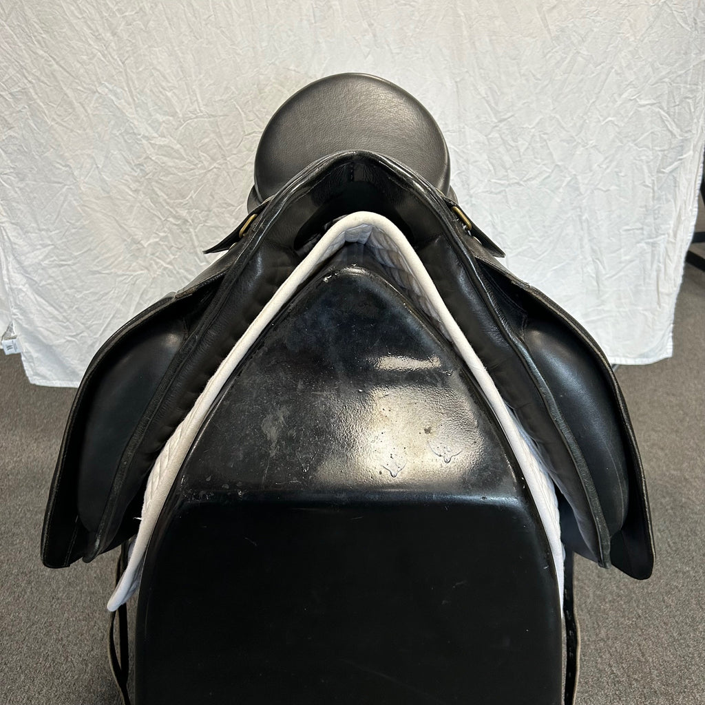 Used Sommer Diplomat Exclusiv 17.5" Dressage Saddle