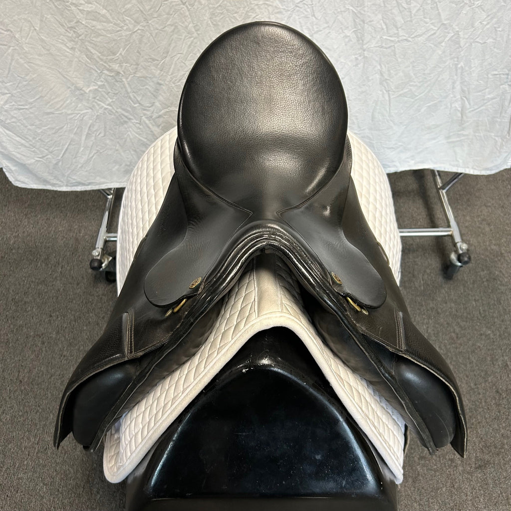 Used Sommer Diplomat Exclusiv 17.5" Dressage Saddle