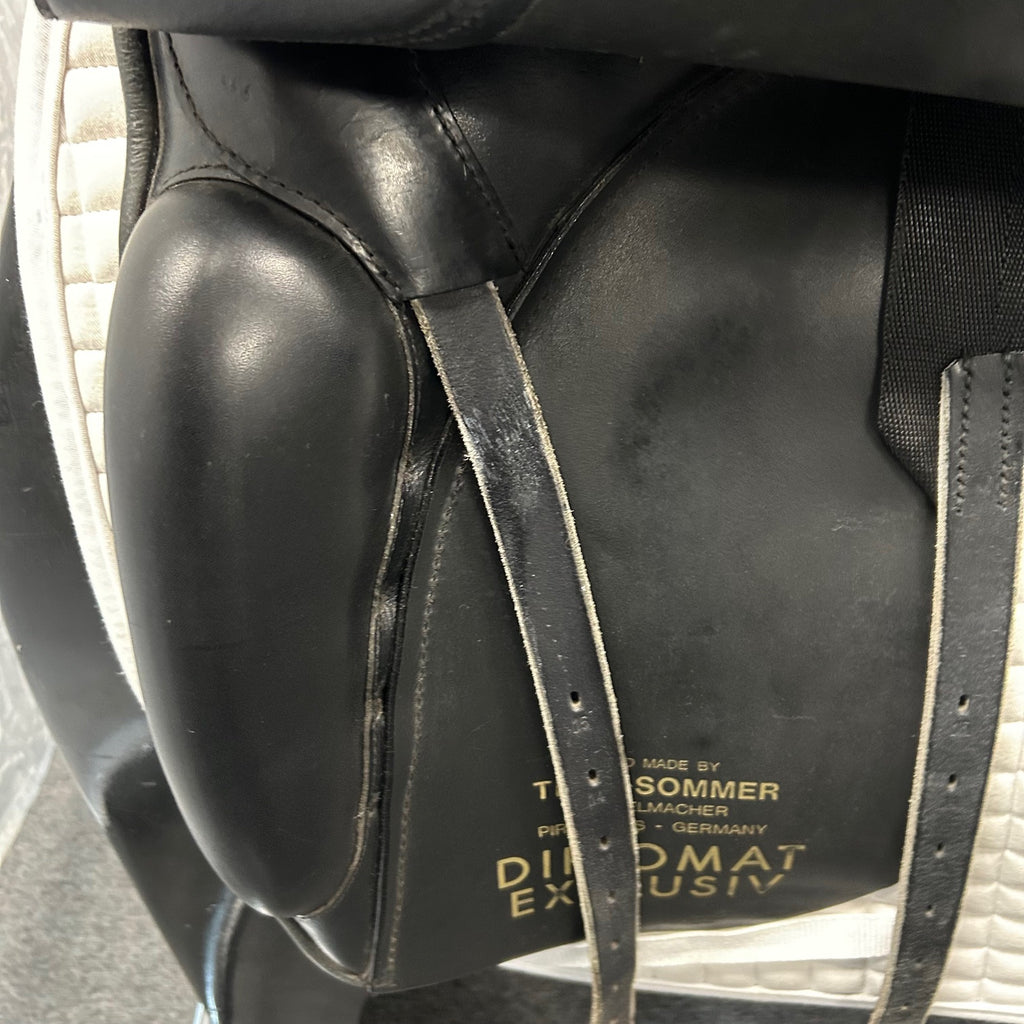 Used Sommer Diplomat Exclusiv 17.5" Dressage Saddle