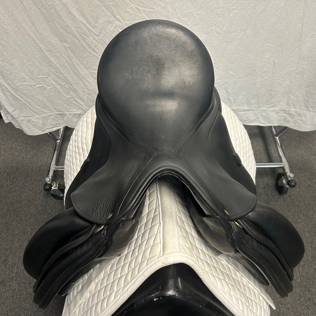 HOLD: Used Schleese Triumph Plus 17.5" Dressage Saddle