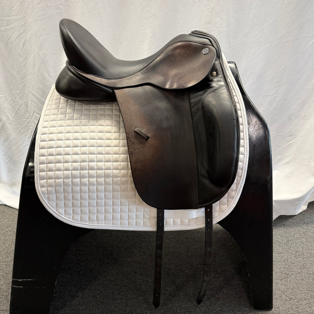 Used Trilogy Amadeo Elite 18.5" Dressage Saddle
