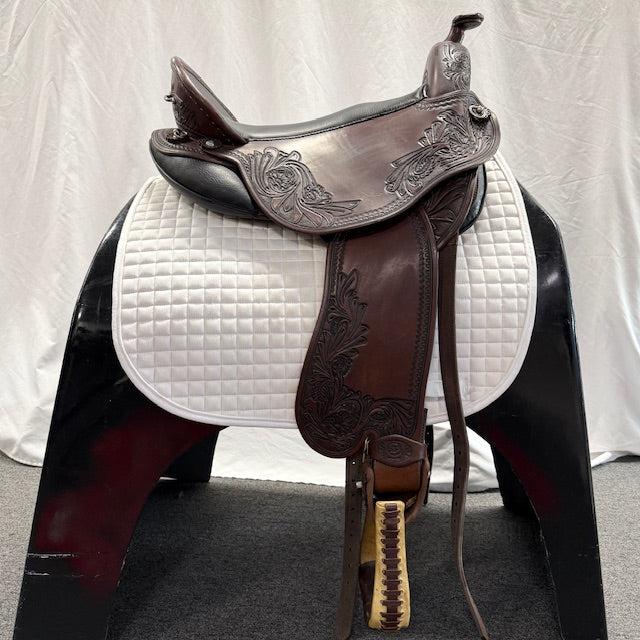 HOLD: Used DP Saddlery Size 3 Quantum Short & Light Western Saddle
