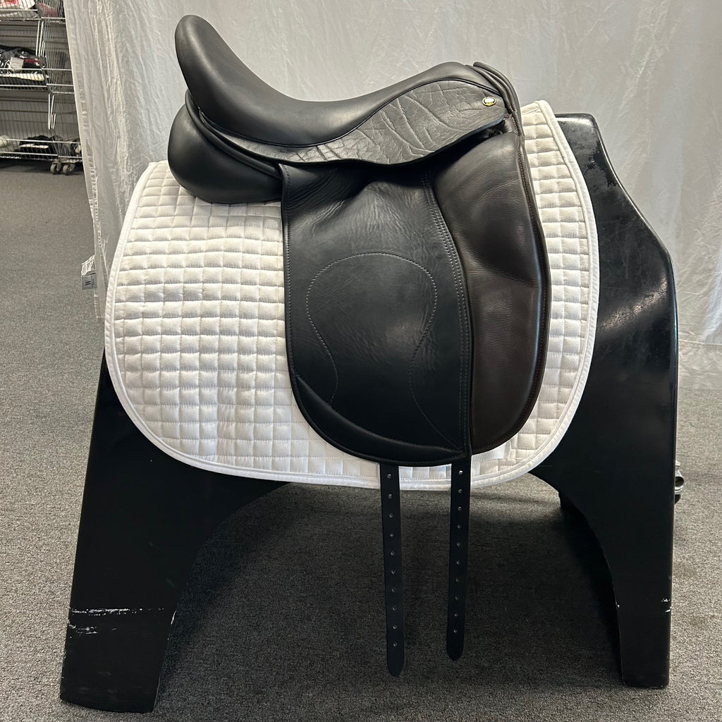 Used Hulsebos WB4 17" Dressage Saddle