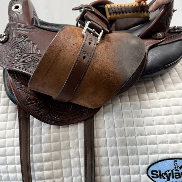 HOLD: Used DP Saddlery Size 3 Quantum Short & Light Western Saddle