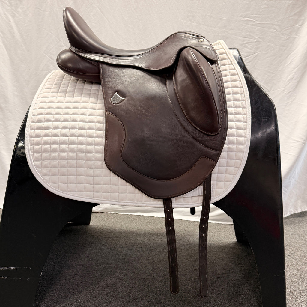 Used Bates Artiste 16.5"-17" Dressage Saddle