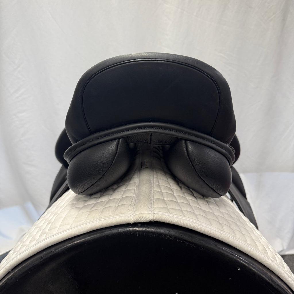 Demo Custom Wolfgang Signature Solo MKII 17" Dressage Saddle