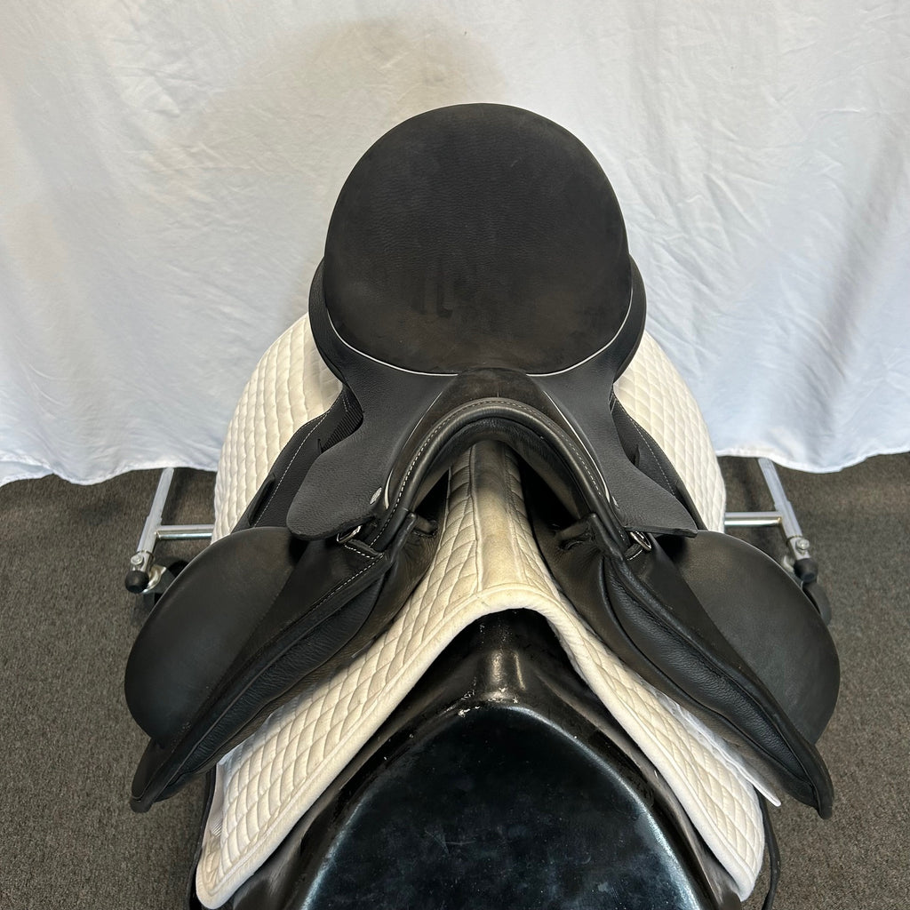 Demo Custom Saddlery Steffen's Advantage Monoflap 17" Dressage Saddle