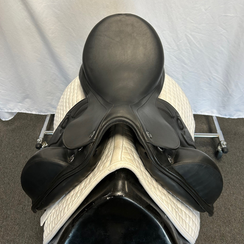 Used Prestige X-Optimax K 18" Dressage Saddle