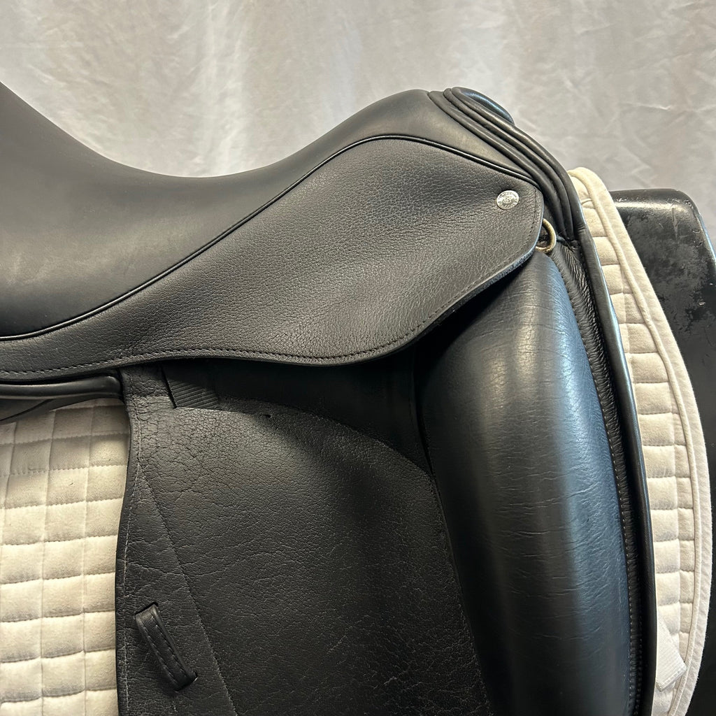 Used Custom Icon Flight 17" Monoflap Dressage Saddle