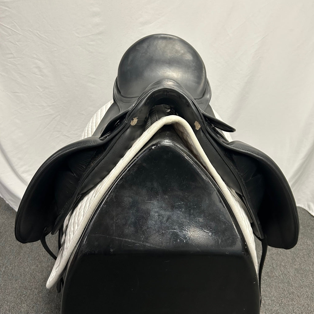 Used Stubben Genesis Special 17.5"Dressage Saddle
