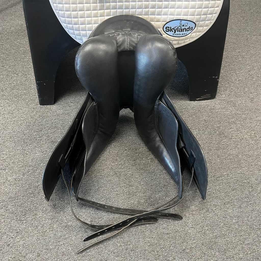 HOLD: Used JRD 17.5" Dressage Saddle