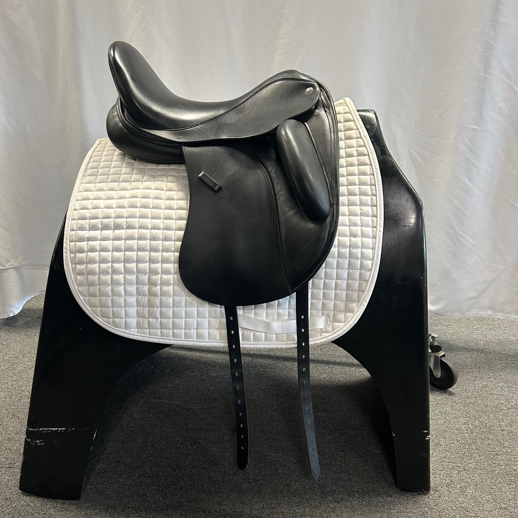 HOLD: Used Custom Signature Wolfgang Solo MKII 17" Dressage Saddle