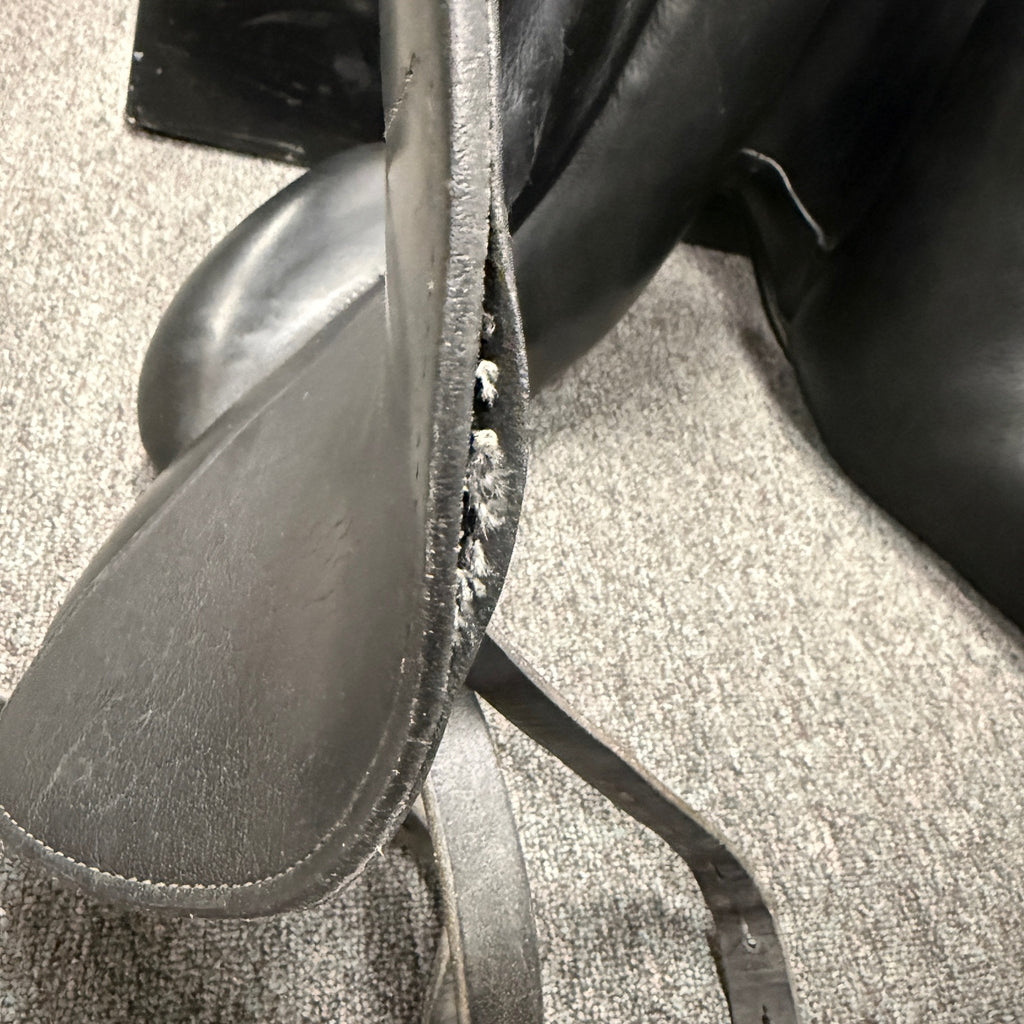Used Custom Icon Alpha 17.5" Monoflap Dressage Saddle