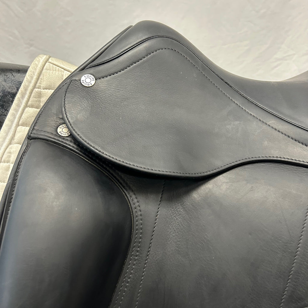 Used Equipe Emporio 17" Monoflap Dressage Saddle