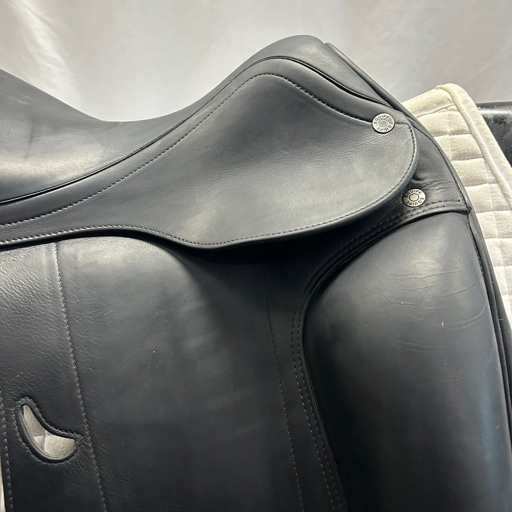 Used Equipe Emporio 17" Monoflap Dressage Saddle