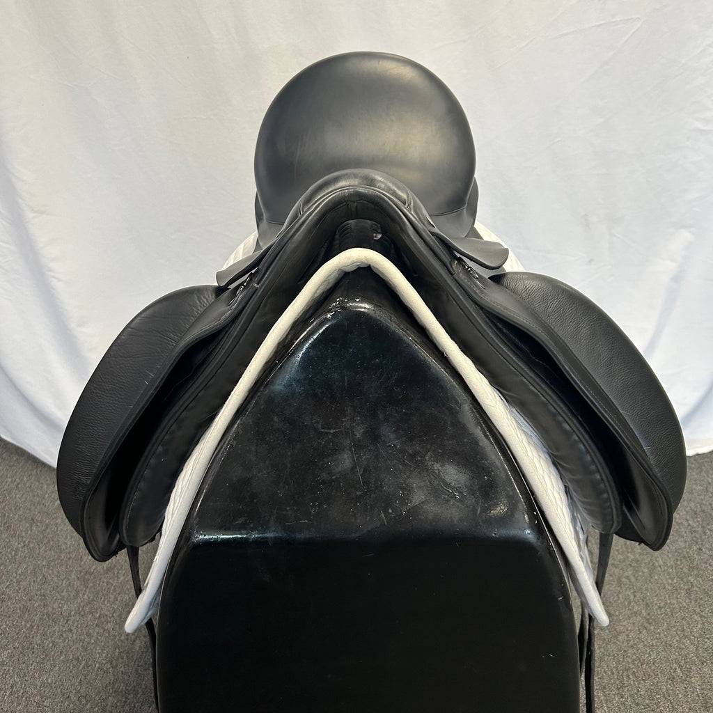 Used Custom Signature Wolfgang Solo 17.5" Dressage Saddle