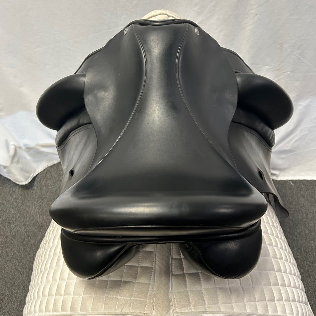 Used Custom Signature Wolfgang Solo 17.5" Dressage Saddle