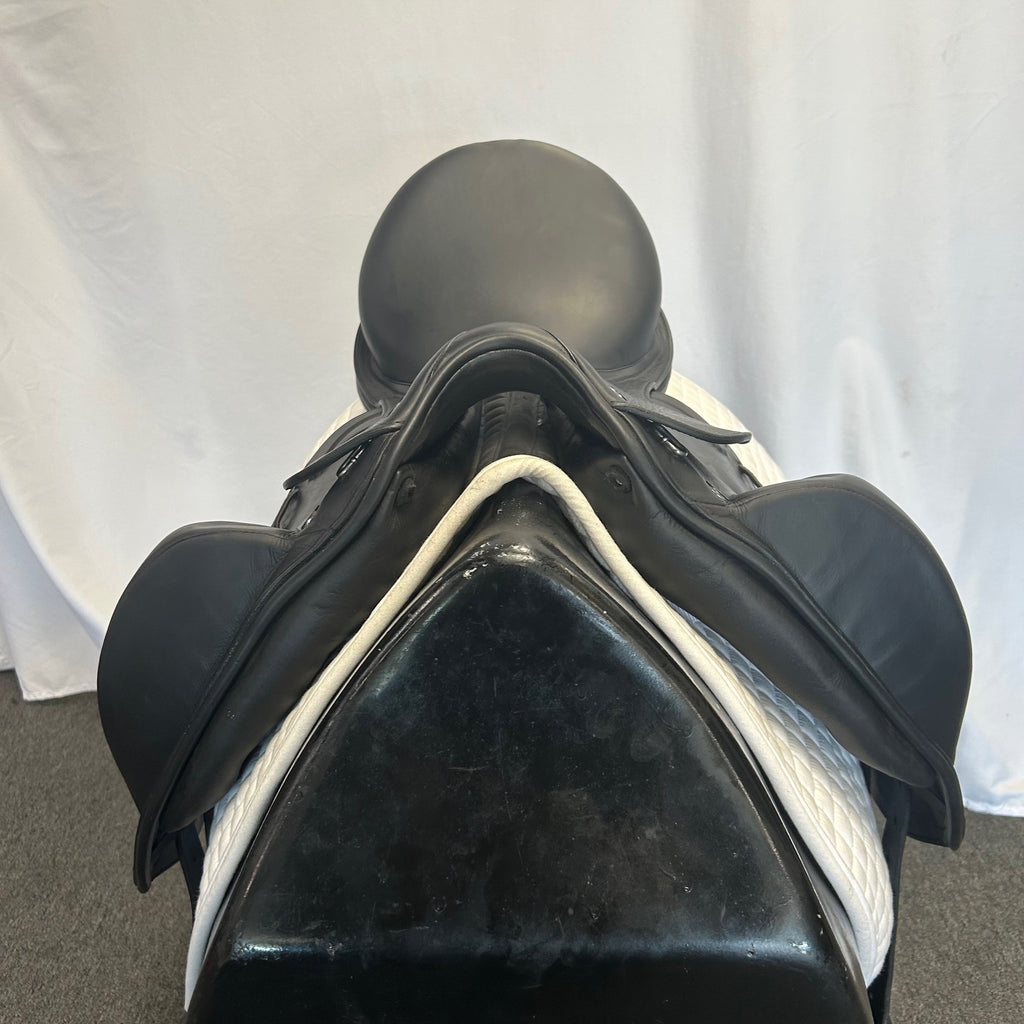 Used Prestige X-Optimax K 18" Dressage Saddle