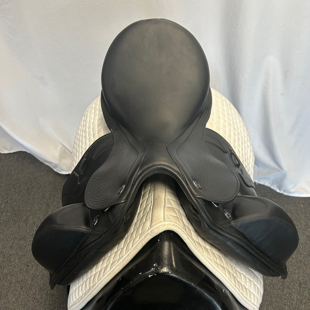 Used Prestige X-Optimax K 18" Dressage Saddle