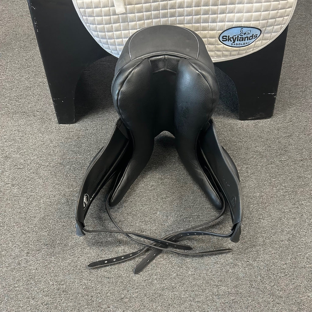 Used Custom Wolfgang Solo MKII 17.5" Dressage Saddle